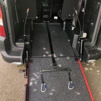 Transport de 1 fauteuil roulant Peugeot Rifter
